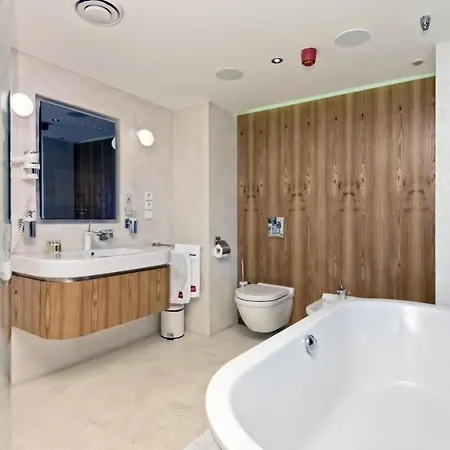 One 5* Прага