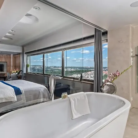Отель One 5*