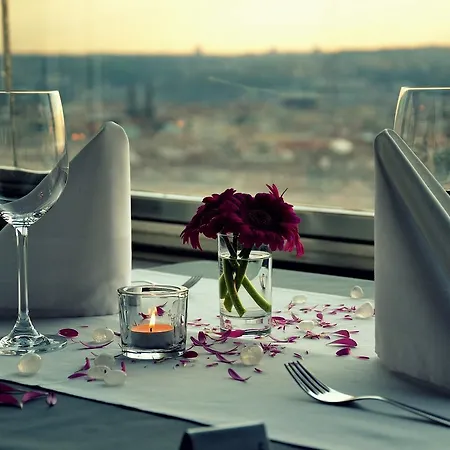 Отель One 5*