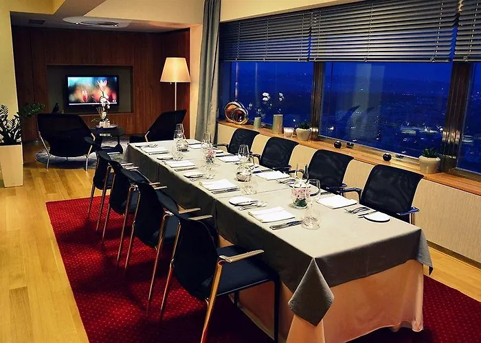 One Hotell
