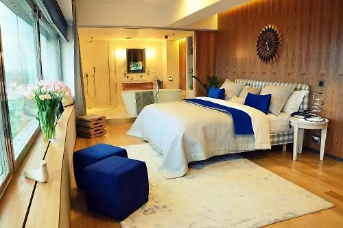 One 5* Prag