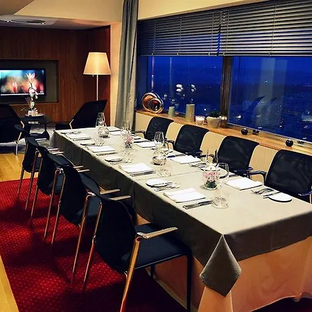 One Hotell